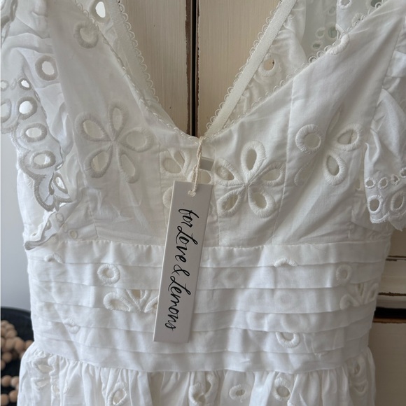 For Love & Lemons White Eyelet V-Neck Dress Size small - Picture 2 of 5